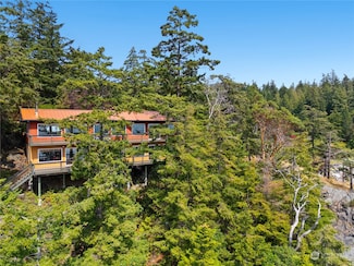 7782 Cypress Way, Anacortes, WA 98221