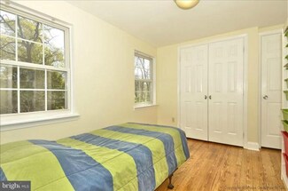 4027 35th St, Mount Rainier, MD 20712