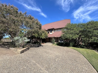601 Guadalajara Cir, Irving, TX 75062