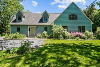 1286 West St, Stoughton, MA 02072