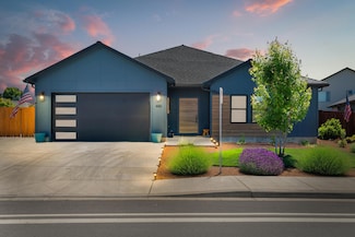 440 Arrowhead Trail, Eagle Point, OR 97524