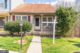 15477 Cliffview Dr, Dumfries, VA 22025