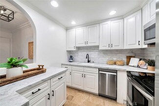 300 Cagney Ln Unit 101, Newport Beach, CA 92663