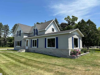 1339 S Melita Rd, Sterling, MI 48659