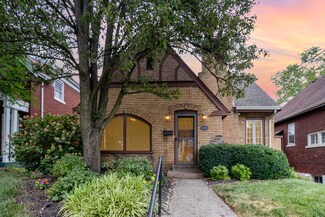 840 Alhambra Ct, Park Hills, KY 41011