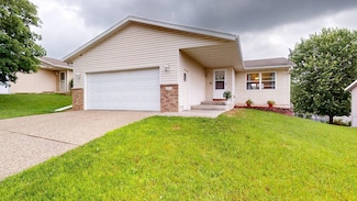 2776 Knollwood Dr SE, Rochester, MN 55904