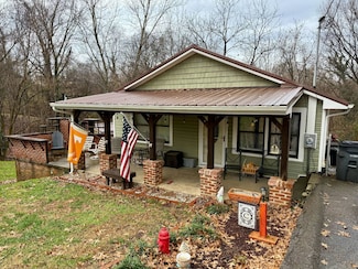 1828 Avalon St, Kingsport, TN 37664