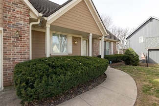 5103 NE Ash Grove Place, Lees Summit, MO 64064