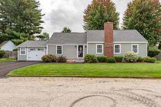 25 Berkshire Rd, Nashua, NH 03064