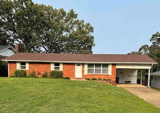 2636 N 14th St, Poplar Bluff, MO 63901