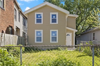 242 Martin St, Rochester, NY 14605
