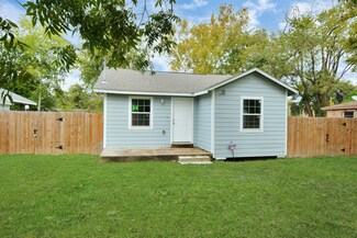 7429 Springdale St, Houston, TX 77028