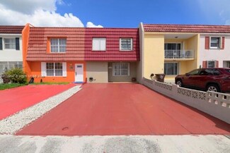 949 W 79th St, Hialeah, FL 33014