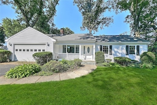 66 Amherst St, Cumberland, RI 02864