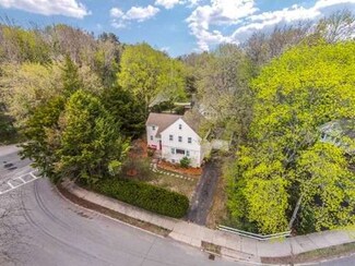 53 Everett Ave, Winchester, MA 01890