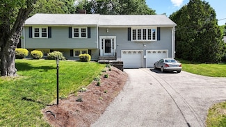 38 Juniper Ln, Holden, MA 01520