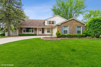 759 E Mill Valley Rd, Palatine, IL 60074