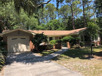 914 N Beachview Dr, Jekyll Island, GA 31527