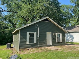 222 W 8th St, Sheridan, AR 72150