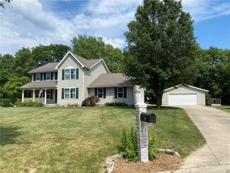 31 Stonebriar, Mattoon, IL 61938