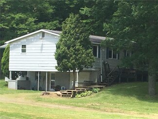 11297 Kyle Rd, Garrettsville, OH 44231