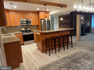 60 Paladin Dr, Wilmington, DE 19802