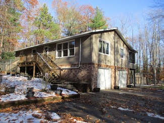 2474 N Jebavy Dr, Ludington, MI 49431