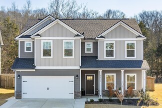 8804 Snowy Owl Rd, Ooltewah, TN 37363