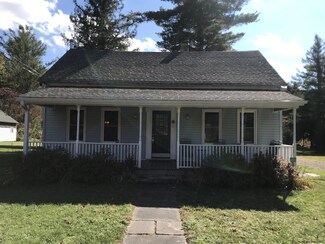 8271 Main St, Hunter, NY 12442