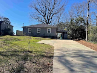221 Harts Ave, Gadsden, AL 35904