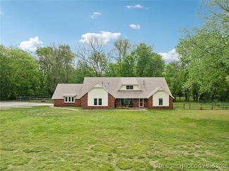 9888 E 470 Rd, Claremore, OK 74017