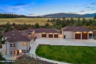 12474 W Rockford Bay Rd, Coeur D'Alene, ID 83814