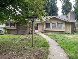 3772 Colonial Ln SE, Port Orchard, WA 98366