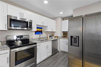 319 Manack Rd, Hampton, VA 23669