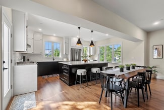 #2 Woodbury Reserve Unit 2, Portsmouth, NH 03801