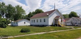 321 3rd Ave E, Albia, IA 52531