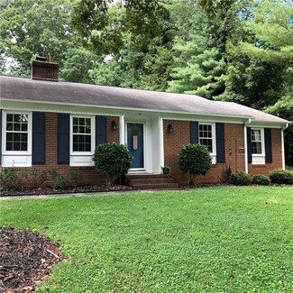 5001 Lochraven Dr, Winston Salem, NC 27104