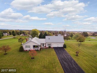 14713 Stayman Dr, Clear Spring, MD 21722