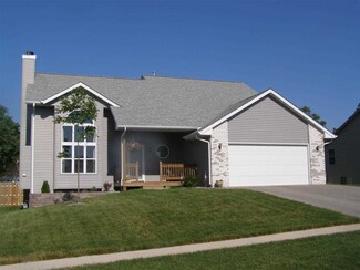 604 Moth St, Pecatonica, IL 61063