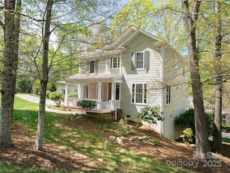 11 La Rue Ct, Candler, NC 28715