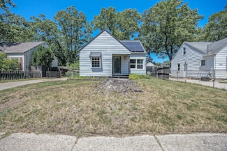 237 Holly St SW, Grand Rapids, MI 49548