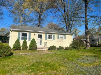 232 Talmadge Dr, Springfield, MA 01118