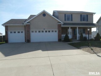 1308 Saddle Brook Ln, Metamora, IL 61548