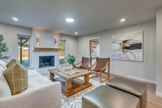 7761 La Cosa Dr, Dallas, TX 75248