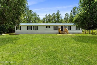 135 Pine Cone Trail, Palatka, FL 32177