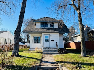 847 32nd Ave N, Saint Cloud, MN 56303