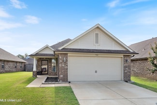 7880 Allenwood Ln, Olive Branch, MS 38654