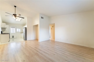 4274 Rollingstone Dr, Las Vegas, NV 89103