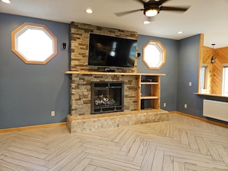 5 Lake Shore Dr, Greene, ME 04236