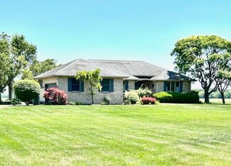 14365 Crownover Mill Rd, New Holland, OH 43145